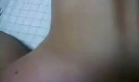 Bangla japanische fickfilme heißes Mädchen in Saree gefickt