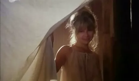 Die kurvige MILF Liisa benutzt ein Spielzeug für ihre süße Muschi russische fickfilme