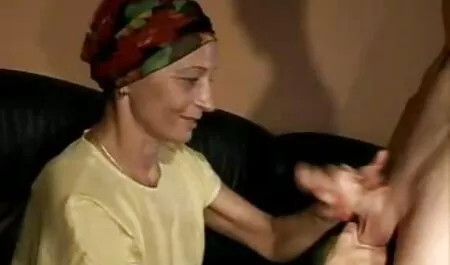 Asiatisches Küken Nozomi fickfilme de Finger ficken und mit einem Zauberstab vibed