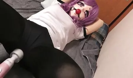 Das japanische sexy Mädchen wird von PACKMANS in der Toilette gefickt sex und fickfilme