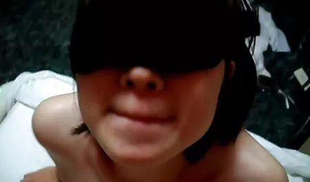 Harter Gangbang für diese fickfilme gratis ansehen französische Brünette